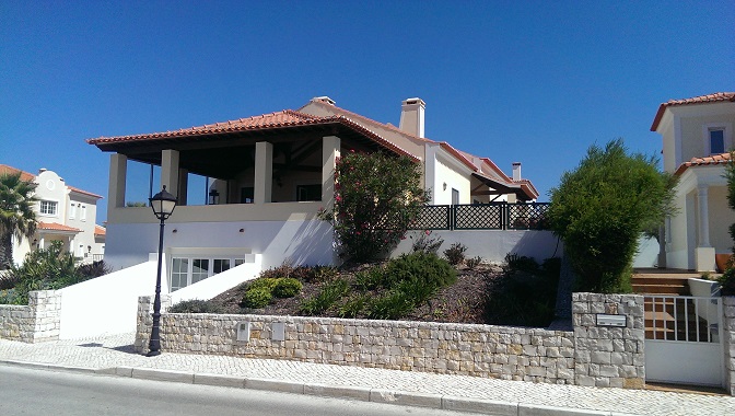 Beautiful villa at Praia d’el Rey with 4 bedrooms 2233725103
